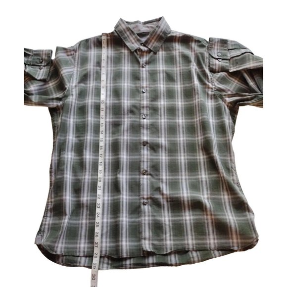 Van Heusen Green Plaid Casual Button Down Shirt - Picture 7 of 13